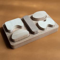 Jeu d'encastrement en bois massif