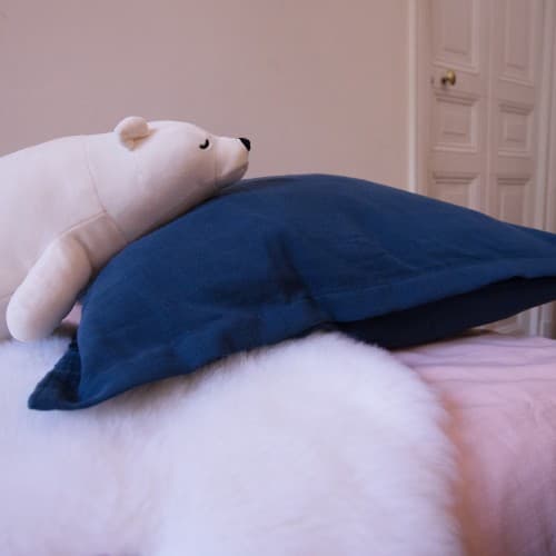 Taie d'oreiller en gaze de coton bio bleu profond 50 cm x 70 cm