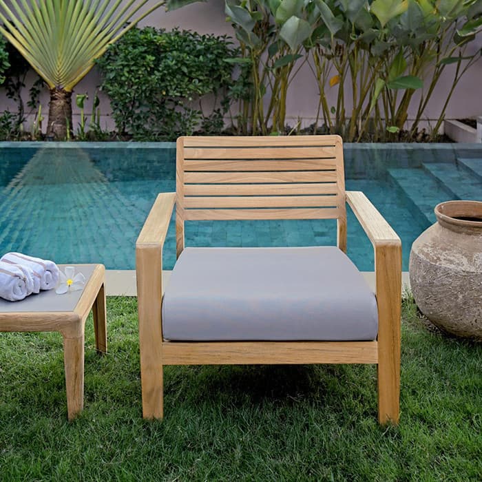 Fauteuil bas de jardin empilable Teck naturel - Aquariva - L.68 x l.71 x H.72 cm-EZEIS
