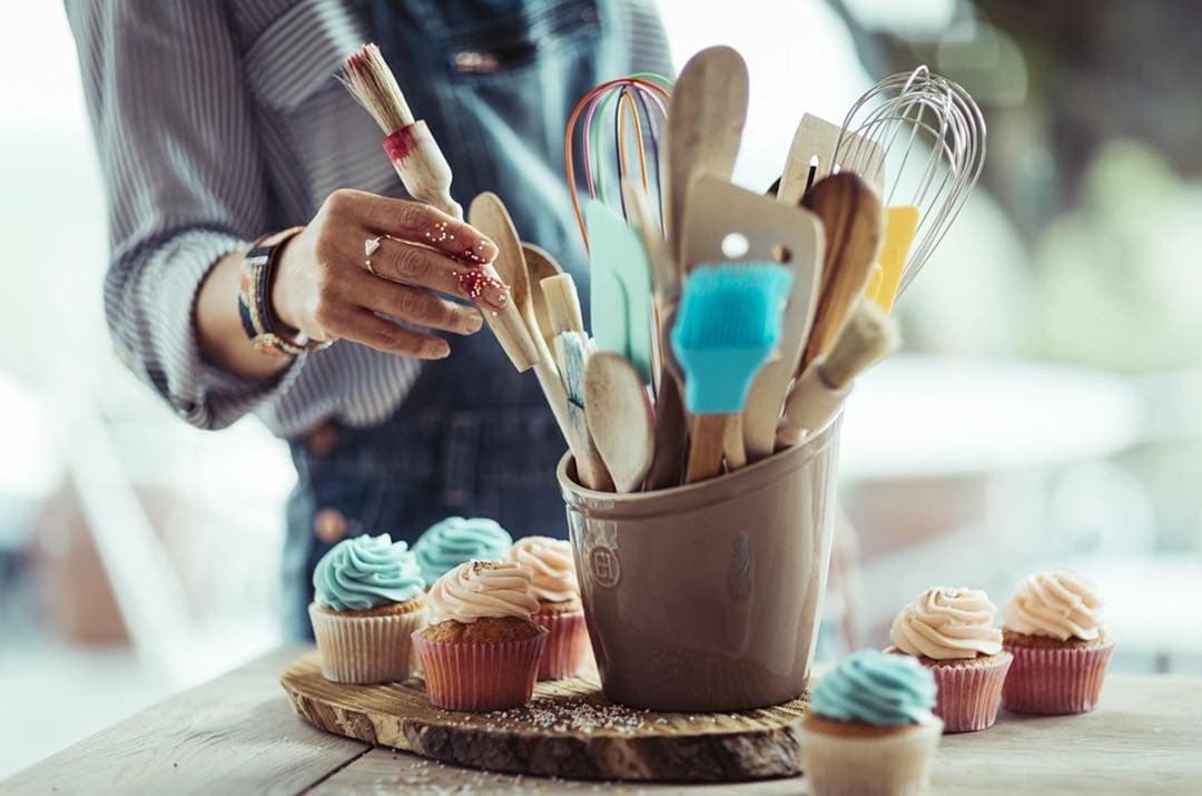 Pot à ustensiles en céramique Emile Henry : Couleur - Truffe
