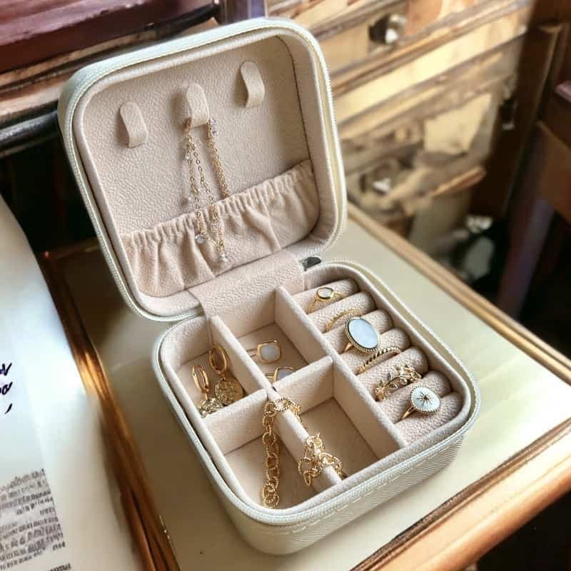 BOÎTE À BIJOUX EMMY