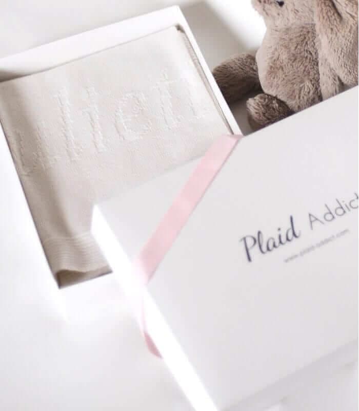 Plaid Bébé 100% Cachemire blanc cassé personnalisé Avec personnalisation