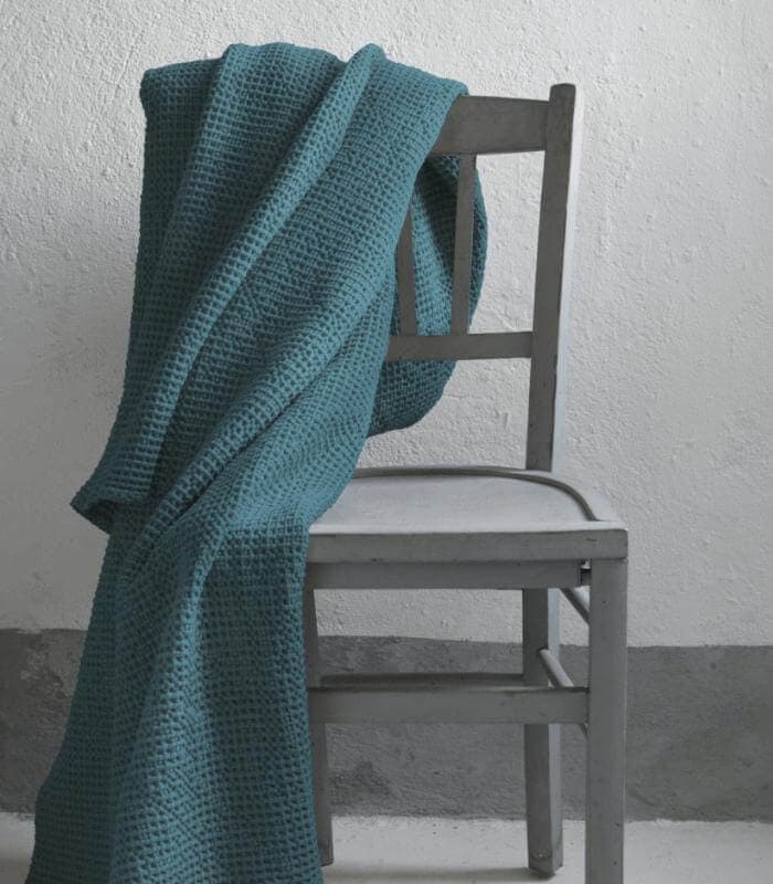 Jeté de canapé/ Couvre-lit 100% coton MAIA Bleu Topaze 260 x 260 cm