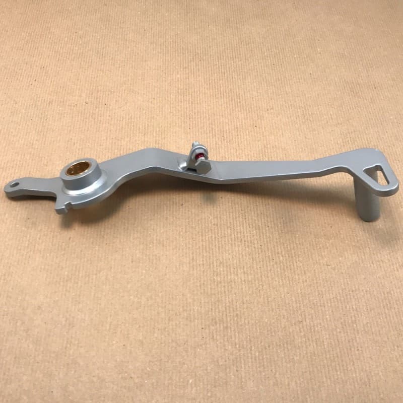 Pédale de frein arrière