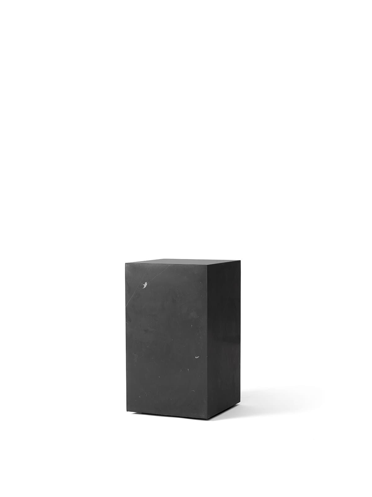 Table d'appoint, podium en marbre de Norm Architects - Marbre Nero Marquina