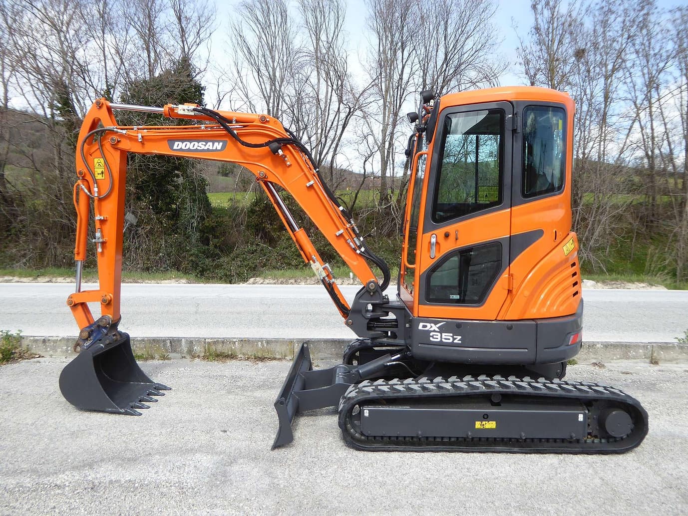 DOOSAN DX35Z-Neu