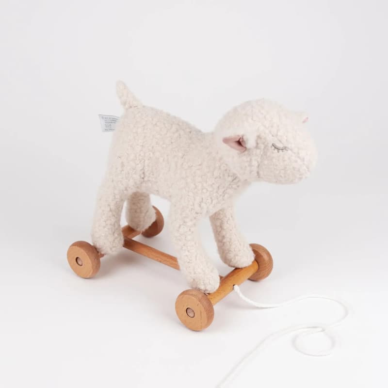 Jouet d'éveil - mary à tirer - egmont toys