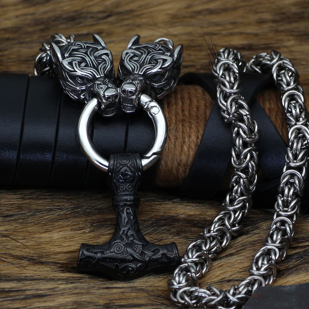 Collier viking protection de Freki et Geri noir