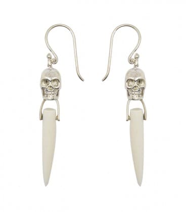 TETE DE MORT (ARGENT ET OS DE BUFFLE) by Sandrine Heches -VENDUES PAR PAIRE