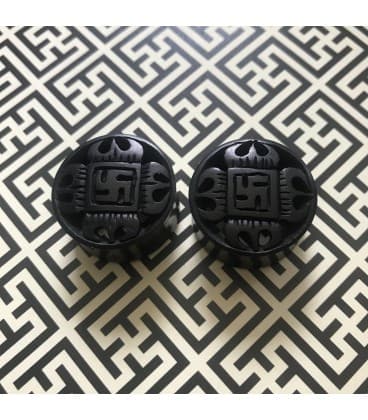 TEMPLE SWASTIKA