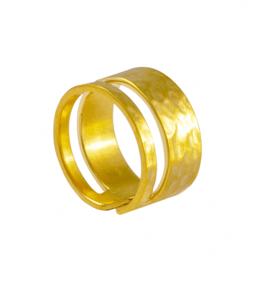 BAGUE EN LAITON MARTELE by S.HECHES