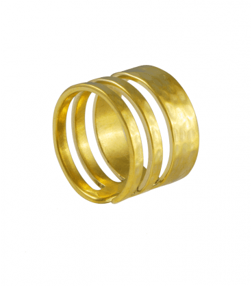 BAGUE EN LAITON MARTELE by S.HECHES