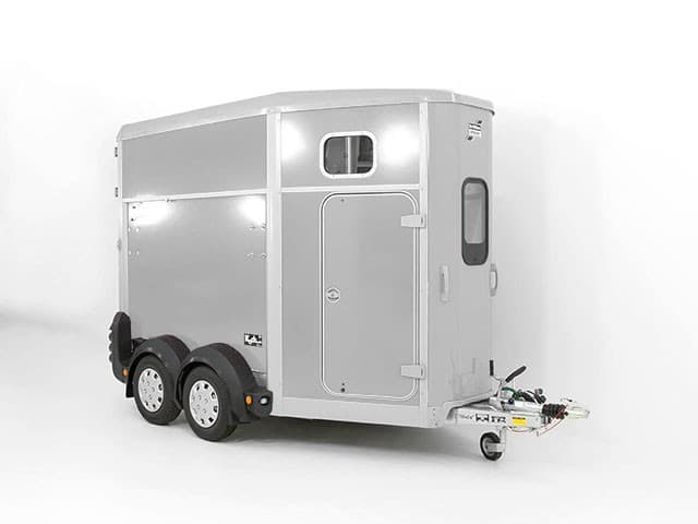 Ifor Williams Pferdeanhänger HB506|Sattelkammer|Silber-Neu