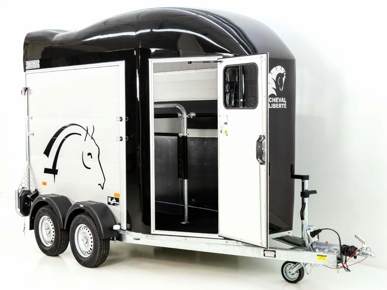 Cheval Liberte Pferdeanhänger GOLD Origins|schwarz-Neu