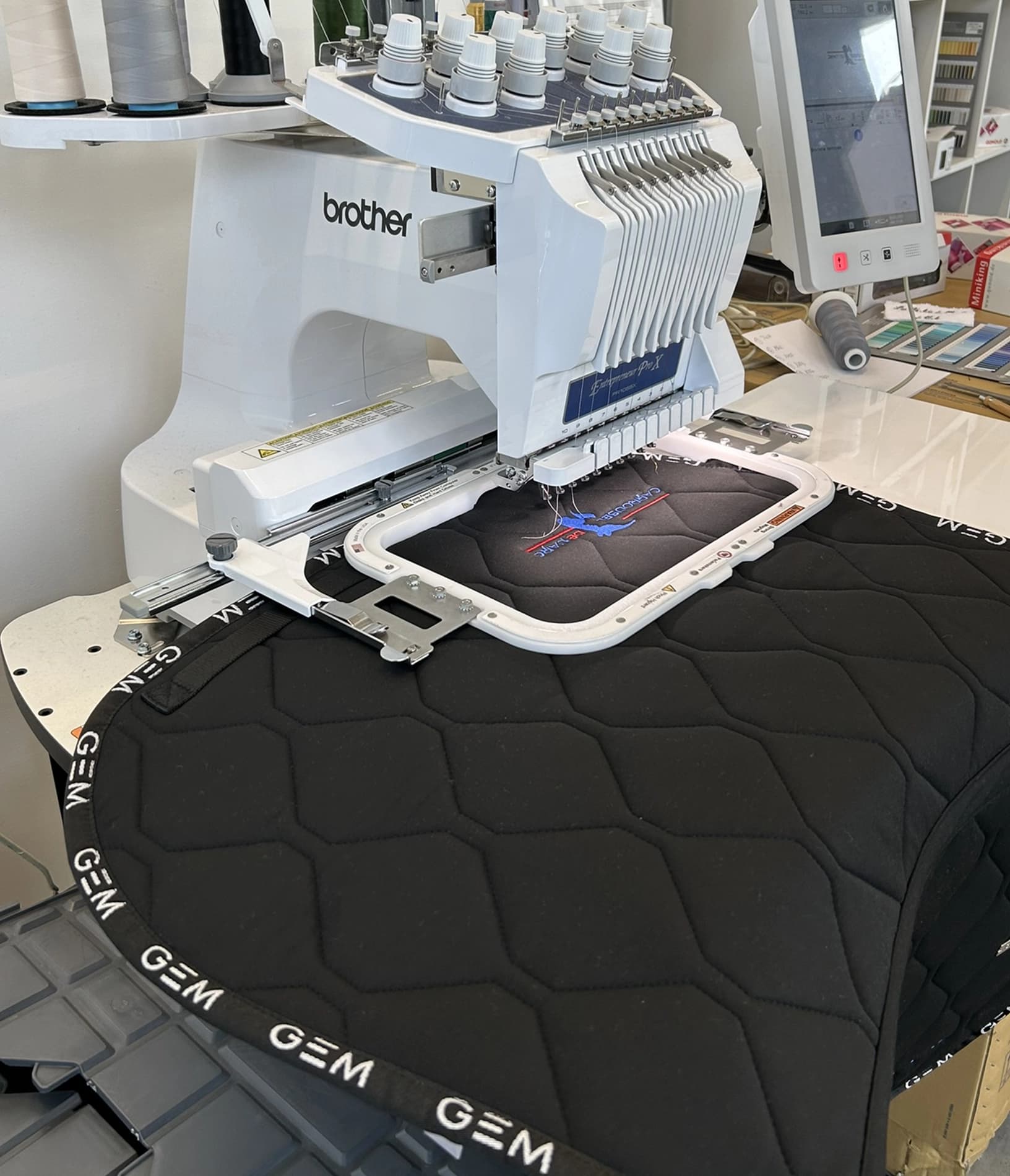 Broderie logo sur Tapis Equitation