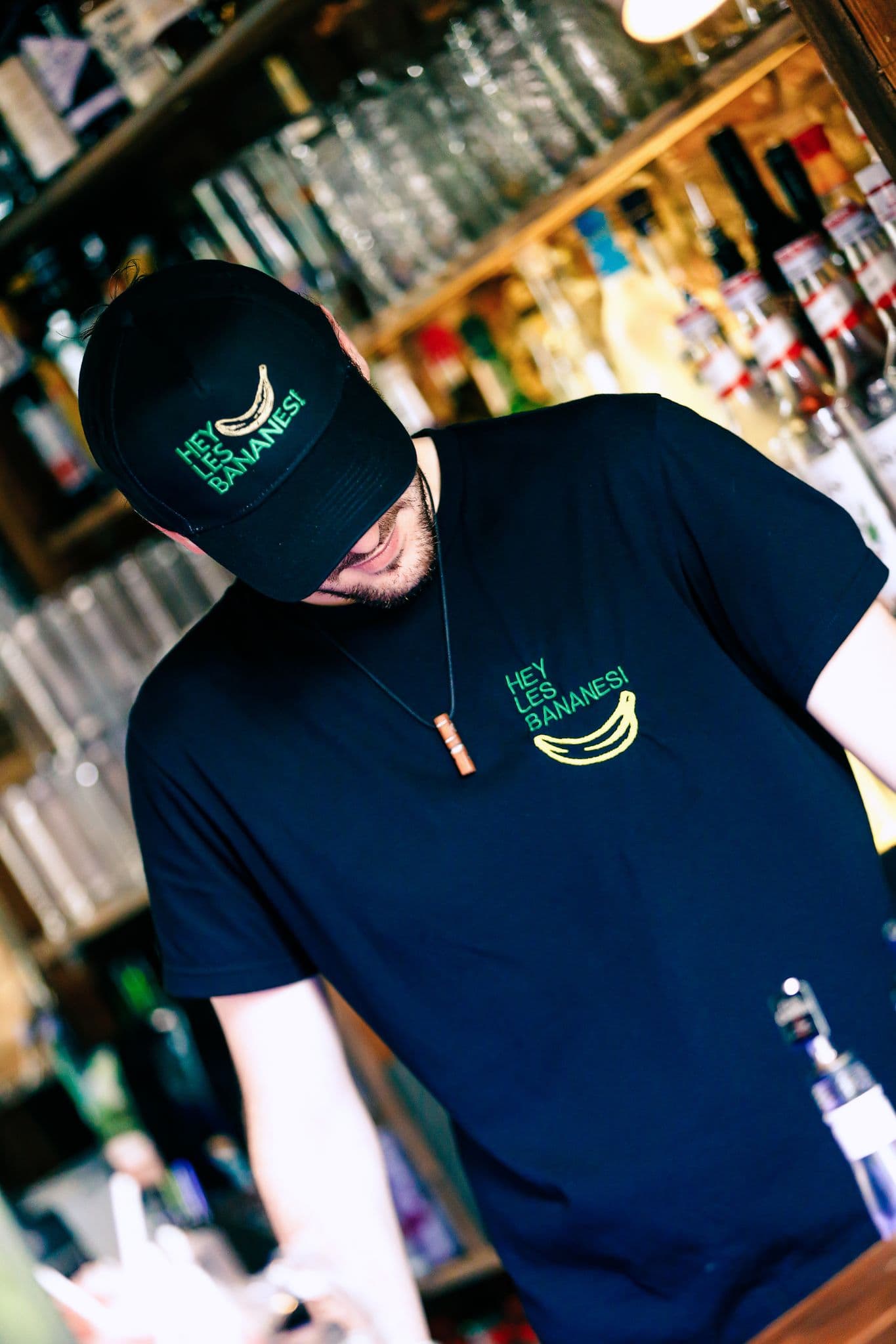 CASQUETTE UNISEXE Noir Brodé HEY LES BANANES !